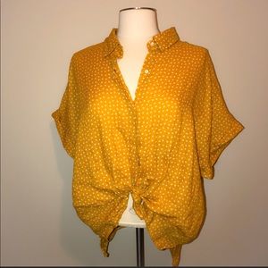 Rachel Zoe Polka dot short sleeve size XLARGE